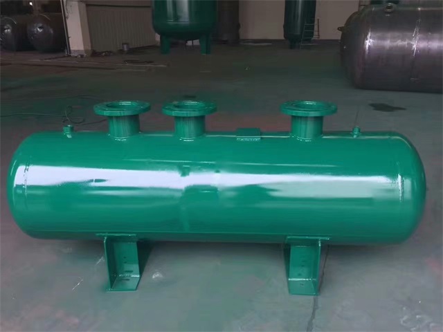 1679991473376569.jpeg 邵武邵武邵武蒸汽分气缸1.jpeg